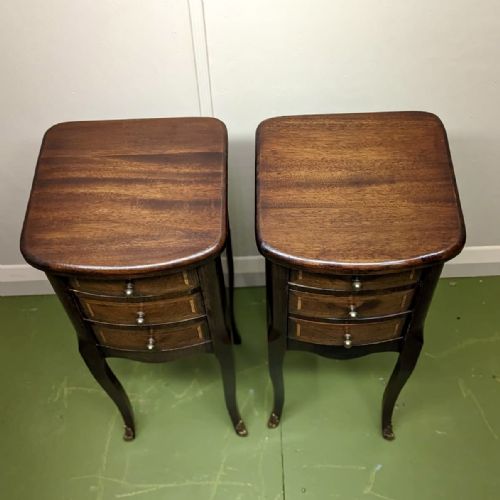 PAIR OF PETIT FRENCH SIDE TABLES - ADDITIONAL PHOTO 4