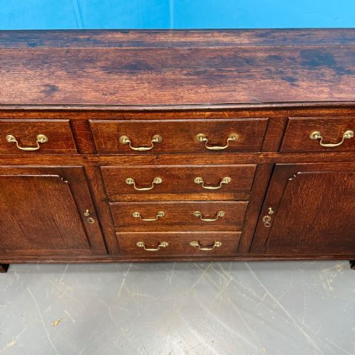 LATE 18TH CENTURY WELSH OAK DRESSER BASE - ADDITIONAL PHOTO 2