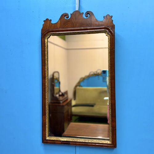 18TH CENTURY WALNUT PIER MIRROR WITH GILT - ADDITIONAL PHOTO 2