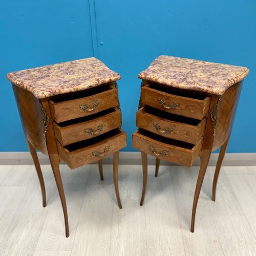 PAIR OF FRENCH MARBLE TOP BEDSIDE TABLES - ADDITIONAL PHOTO 3