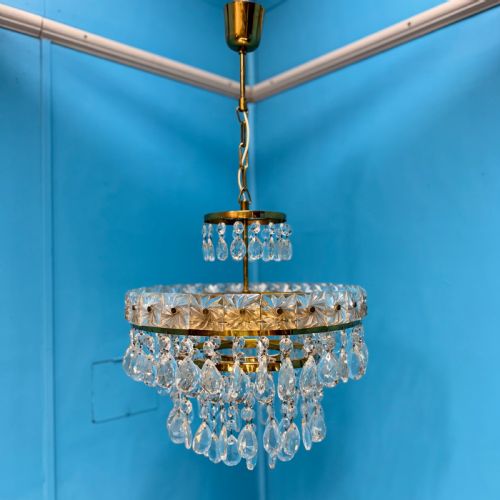 3 TIER CZECH CRYSTAL CHANDELIER - ADDITIONAL PHOTO 1