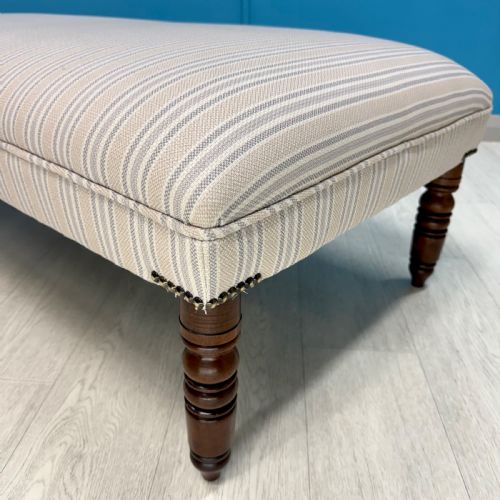BORDERED PALE STRIPE STOOL ON REGENCY LEGS - ADDITIONAL PHOTO 1
