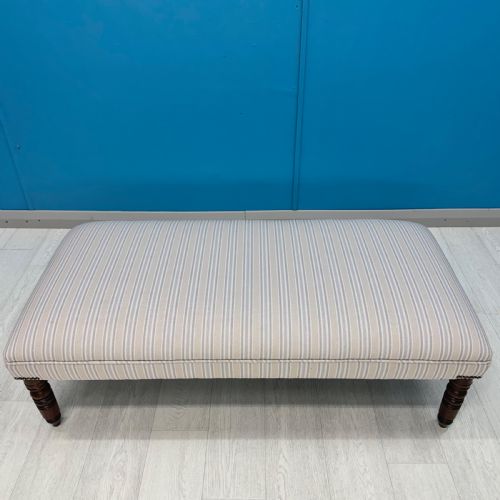 BORDERED PALE STRIPE STOOL ON REGENCY LEGS - ADDITIONAL PHOTO 4
