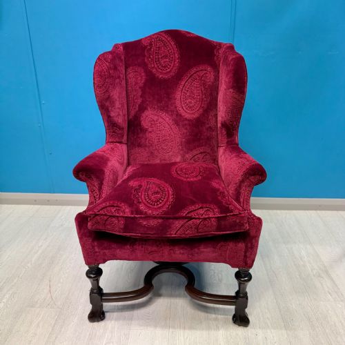 GEORGE II STYLE WING ARMCHAIR - ADDITIONAL PHOTO 3