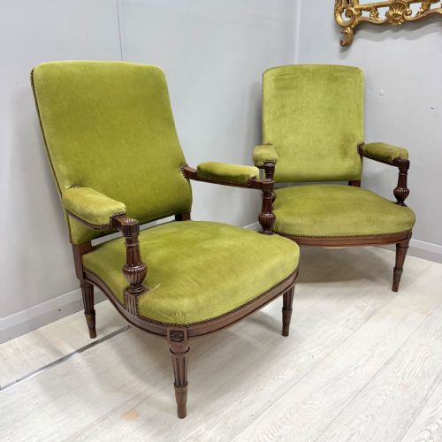 PAIR OF FRENCH OPEN ARMCHAIRS - ADDITIONAL PHOTO 3
