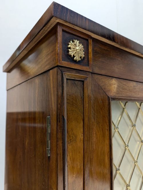 REGENCY ROSEWOOD SIDE CABINET WITH ADJUSTABLE SHELVES - ADDITIONAL PHOTO 6