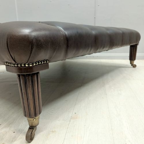 LARGE COUNTRY HOUSE BUTTONED LEATHER CENTRE STOOL - ADDITIONAL PHOTO 2