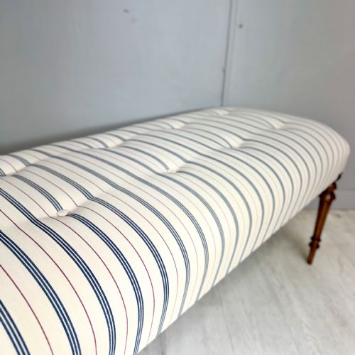 19TH CENTURY LONG STOOL IN BUTTONED TICKING STRIPES - ADDITIONAL PHOTO 1