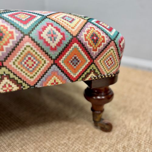 LARGE ANTIQUE OTTOMAN STOOL ON ORIGINAL CASTORS - ADDITIONAL PHOTO 3