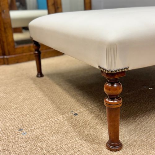 LARGE SQUARE OTTOMAN FOOTSTOOL FOR UPHOLSTERY - ADDITIONAL PHOTO 4