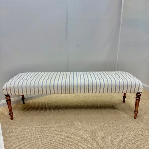 5 FT BUTTONED STOOL ON WALNUT LEGS - ADDITIONAL PHOTO 1