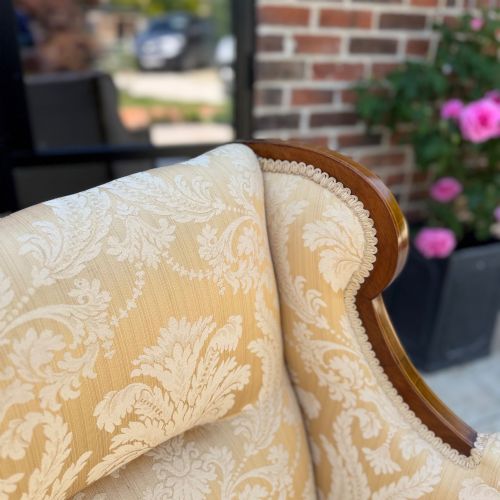QUALITY EDWARDIAN 2 SEATER INLAID WING SOFA - ADDITIONAL PHOTO 4