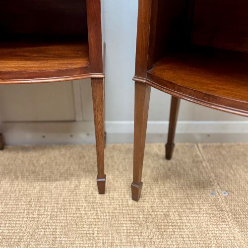 PAIR OF BOW FRONT INLAID BEDSIDE TABLES - ADDITIONAL PHOTO 4
