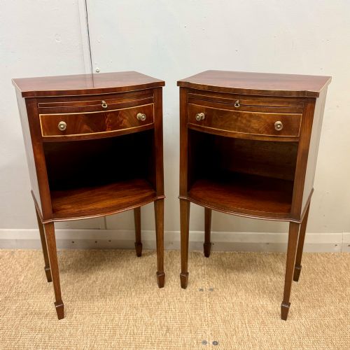 PAIR OF BOW FRONT INLAID BEDSIDE TABLES - ADDITIONAL PHOTO 5