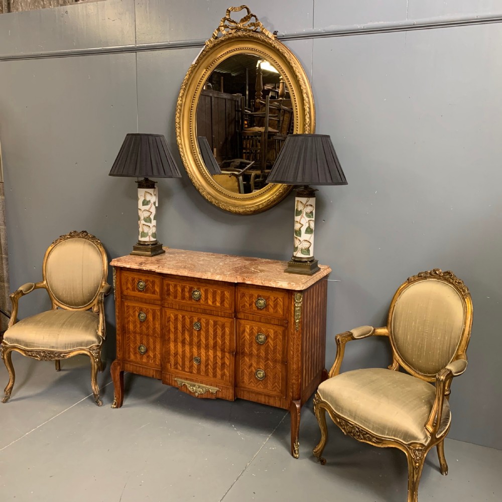 French kingwood commode with rouge marble top View IV