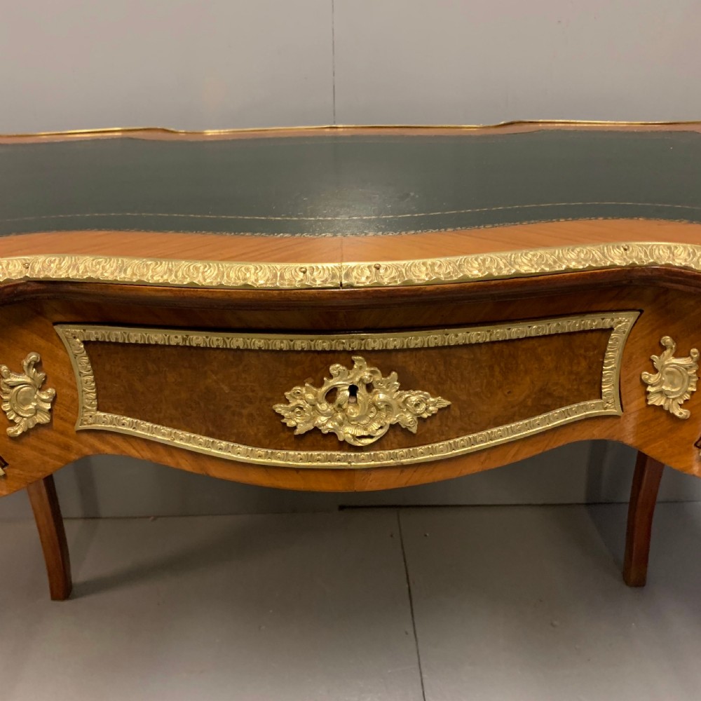 Very fine quality French bureau plat writing table 113cm wide  View VII