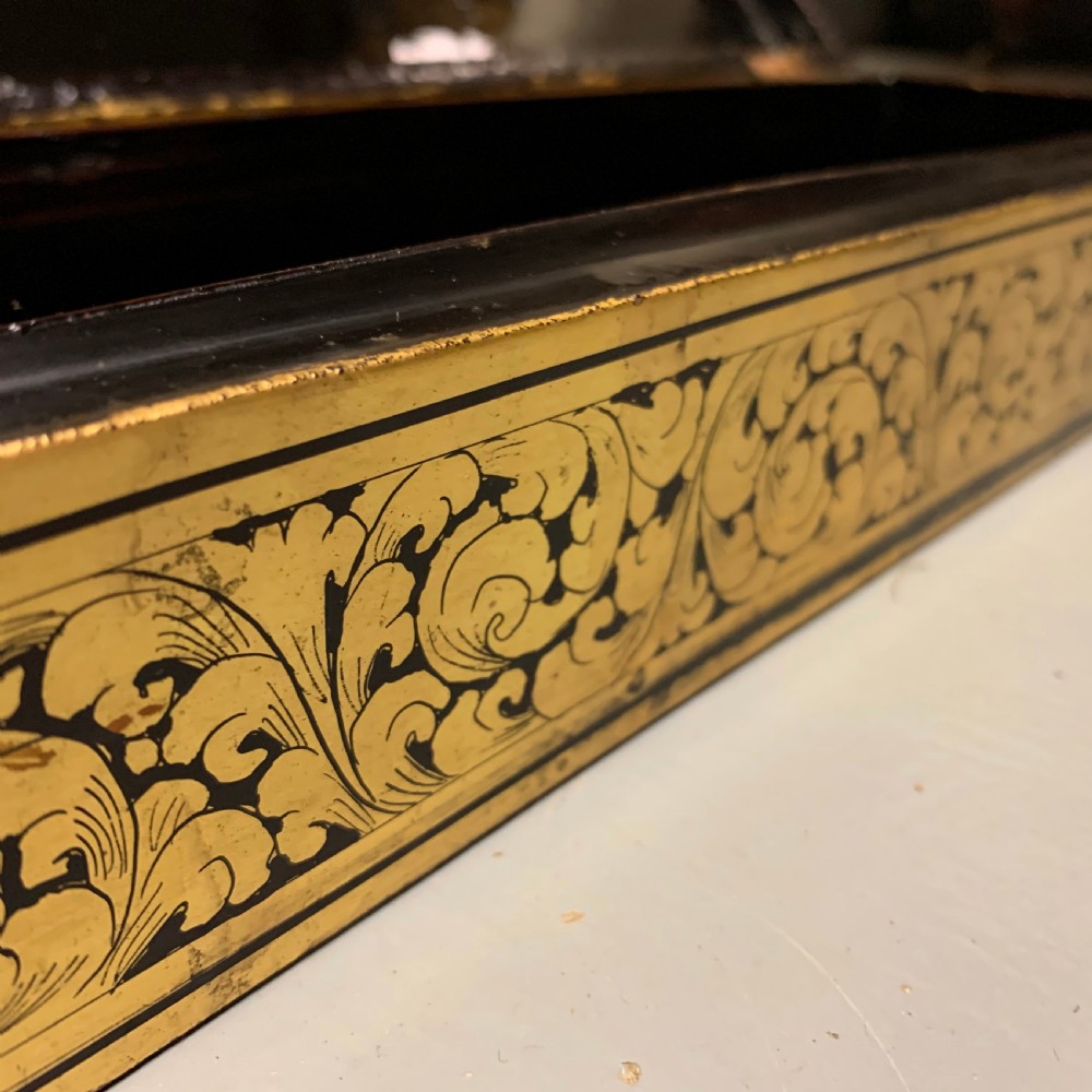 Gilt on black lacquer oblong glove or jewellery box View VII