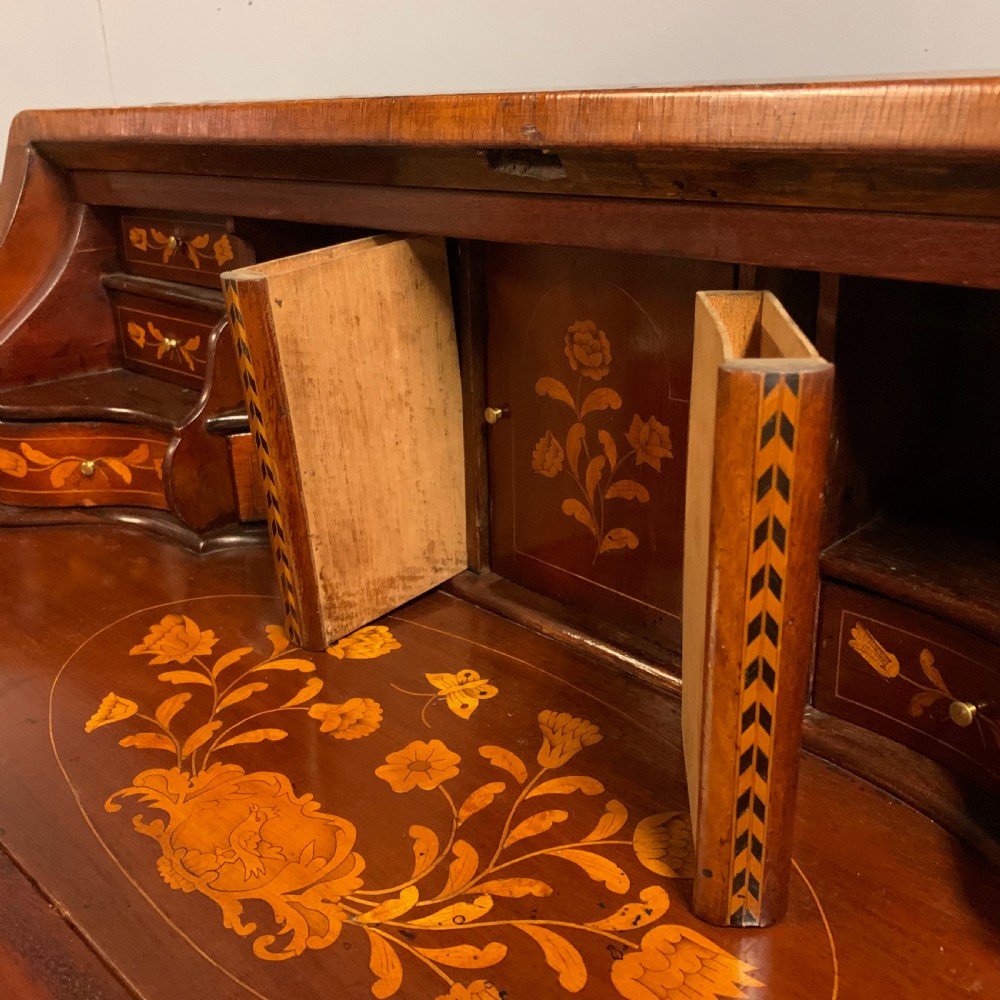 Early 19th century Dutch marquetry bureau View VI