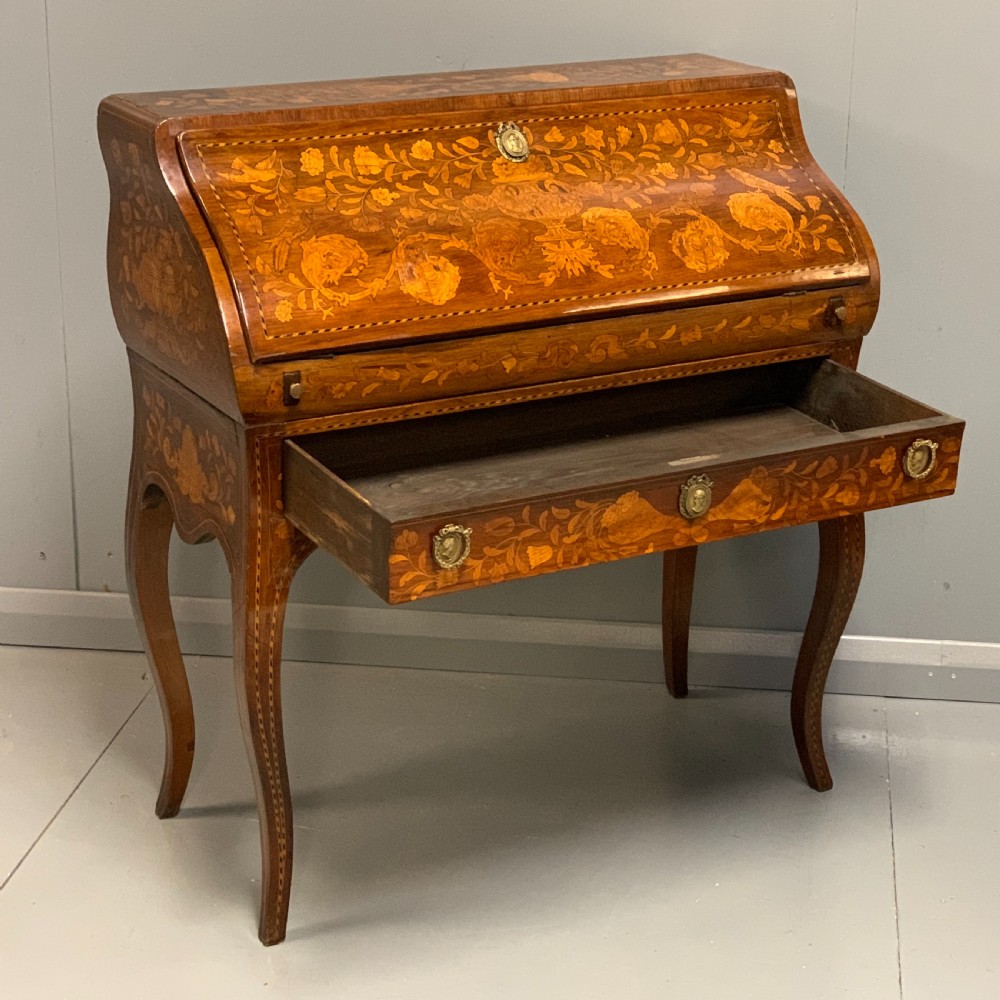 Early 19th century Dutch marquetry bureau View IX