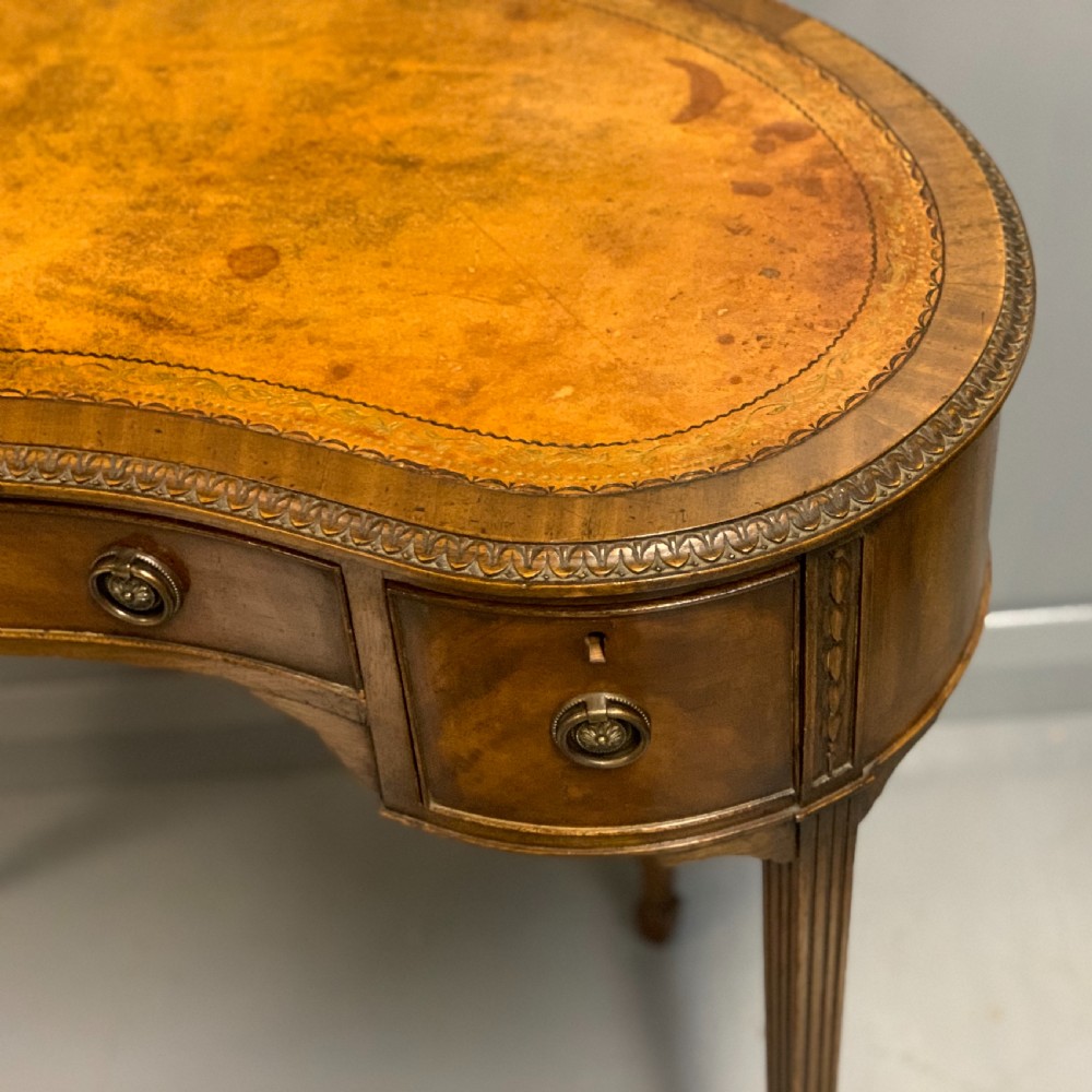 Edwardian kidney shape dressing table View V