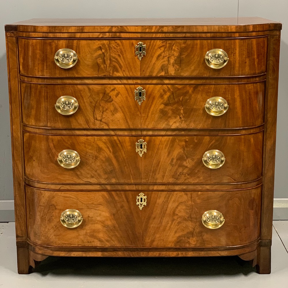Small bow front Regency chest of drawers  View II