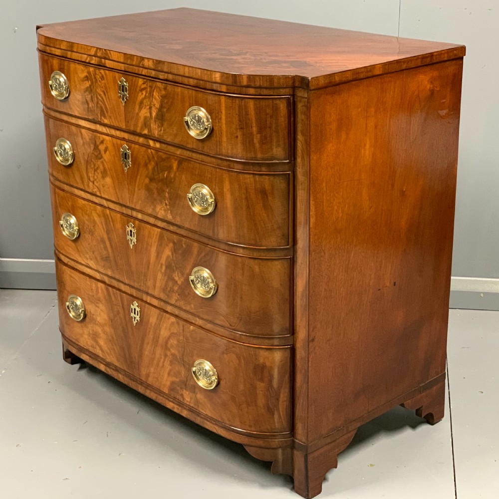 Small bow front Regency chest of drawers  View IV