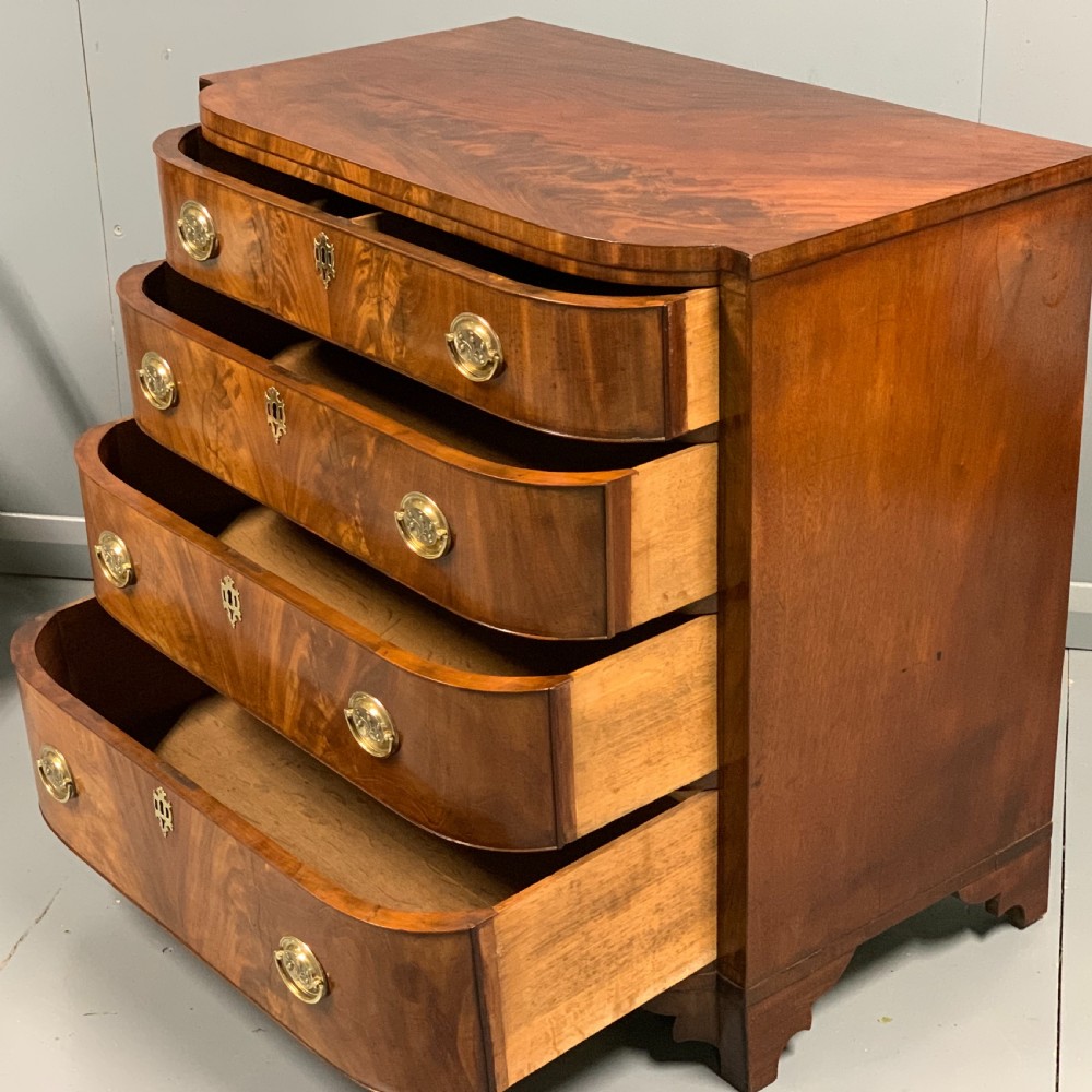 Small bow front Regency chest of drawers  View XII