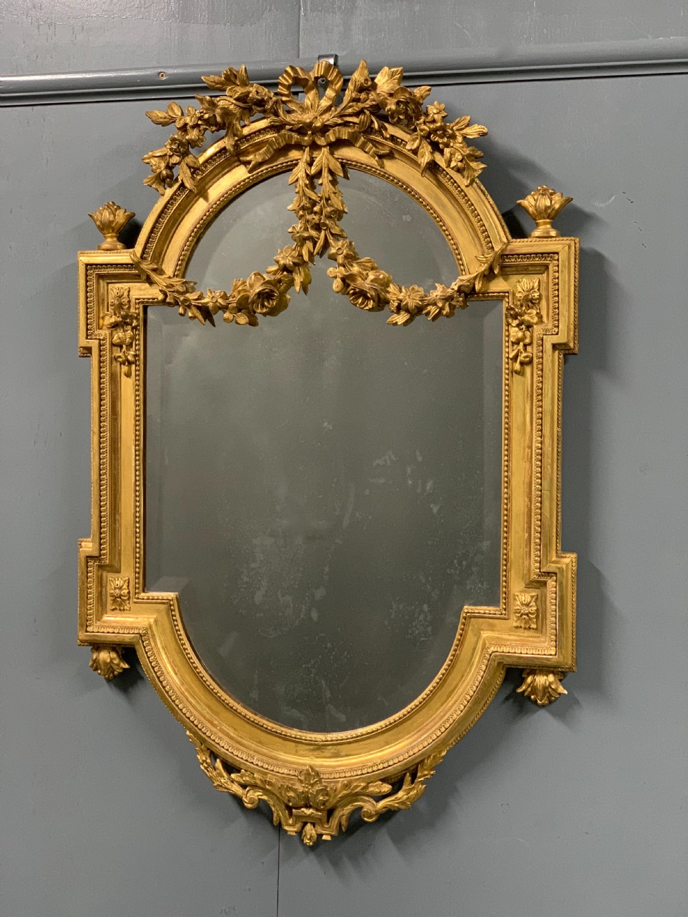 Exceptional French Louis xvi style gilt mirror