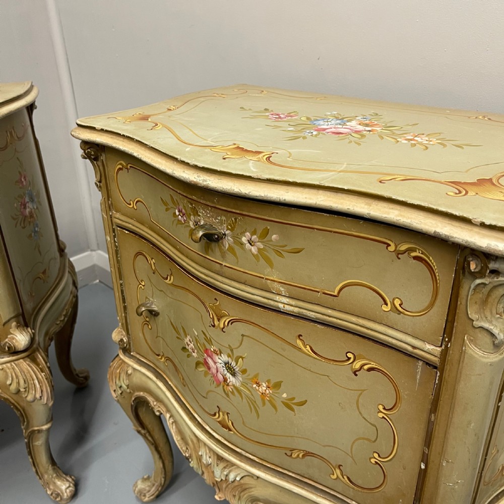Pair of Venetian bedside cabinets  View IV