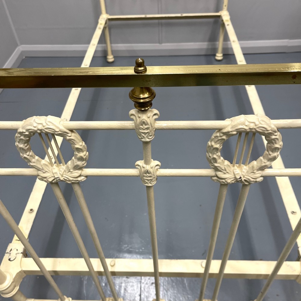 Victorian single painted brass and iron bed with slats View VII