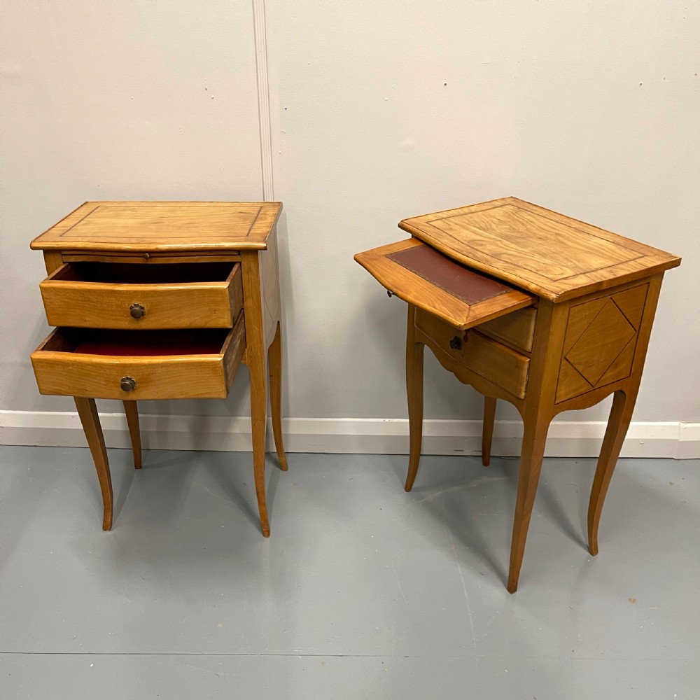Pair of French ash inlaid bedside lamp tables View V