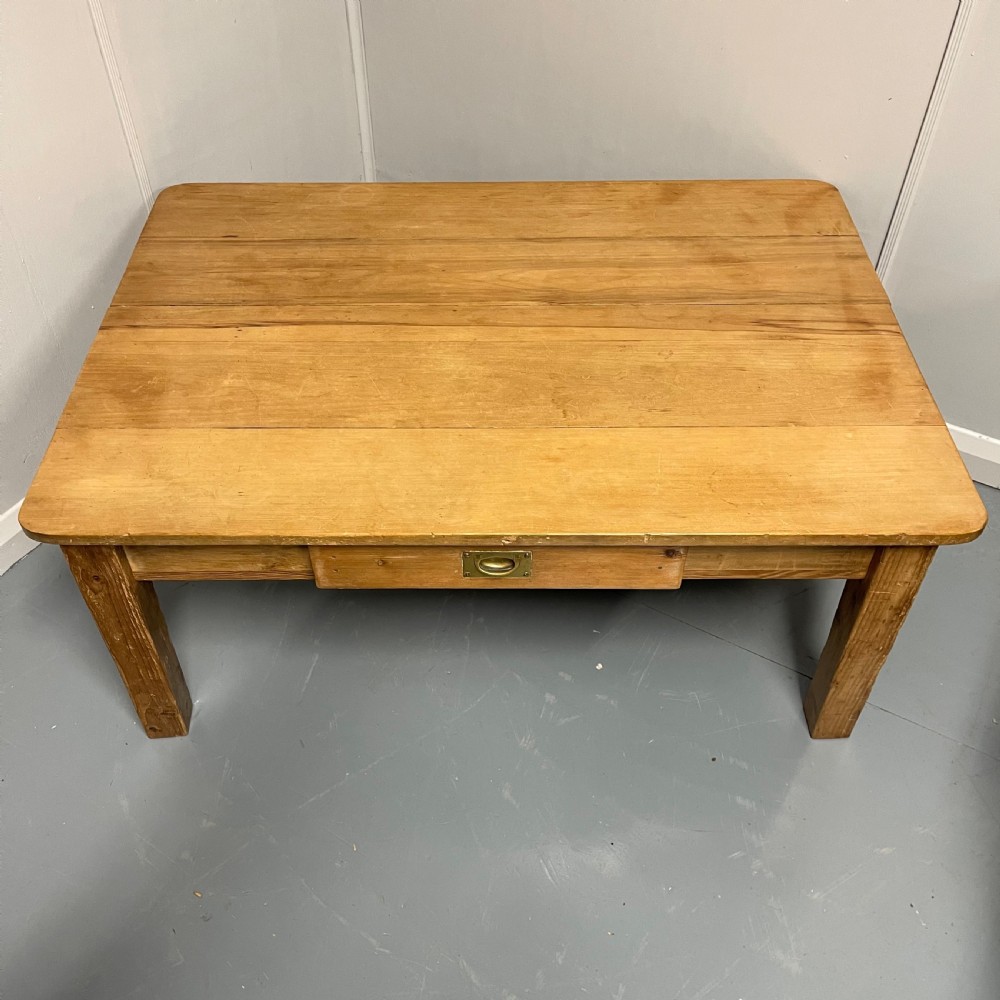 Large antique scrub pine coffee table View V