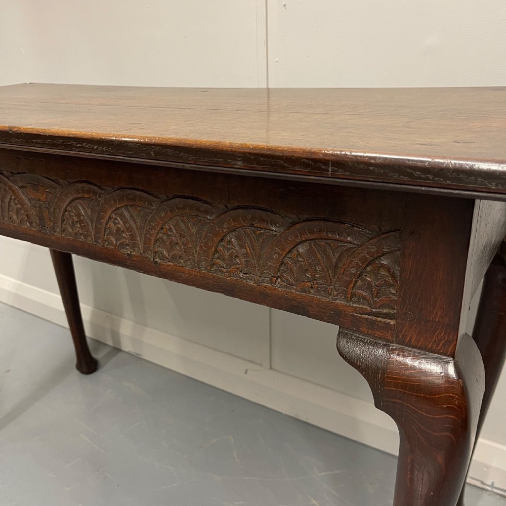 Early 18th century oak server table View V