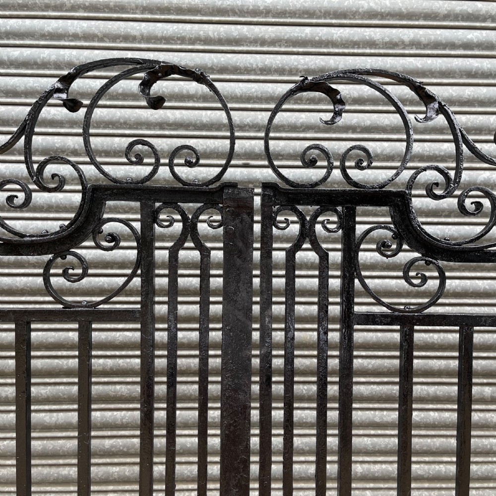 Victorian 10ft 6’’ solid wrought iron driveway gates View X