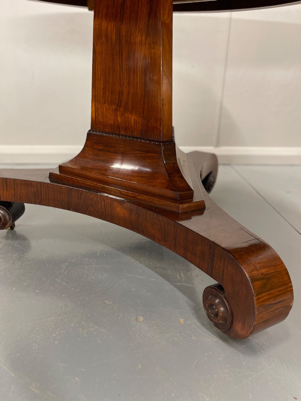 English Regency rosewood round centre table View X