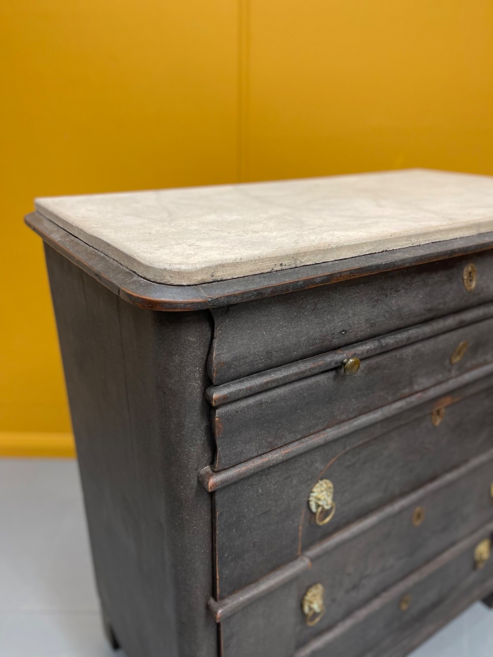 Dutch 18th century painted commode with faux marble top View V