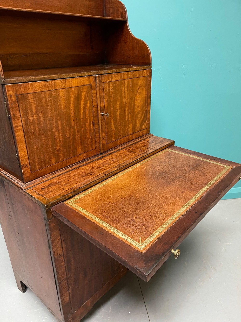 Regency waterfall bookcase with writing slide View III