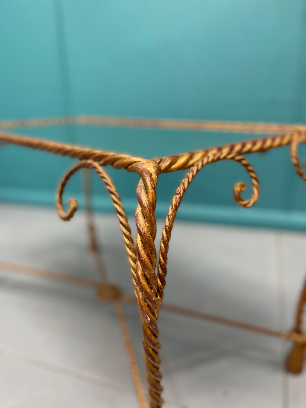 Italian mirrored gilt side and coffee table set View X