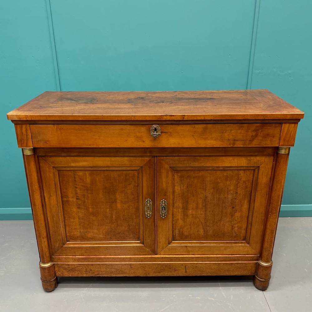 French 18th century pear wood buffet sideboard View III