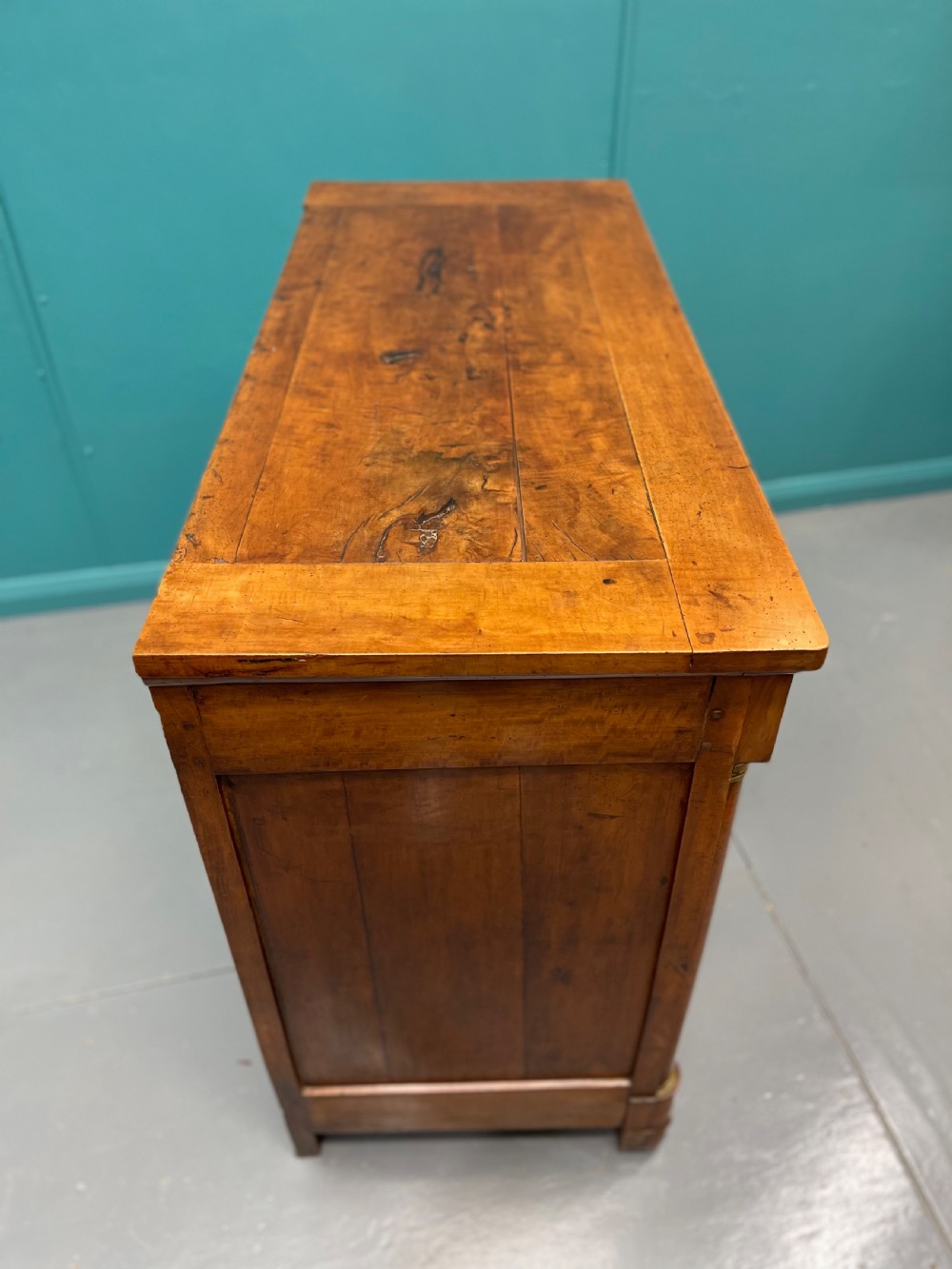 French 18th century pear wood buffet sideboard View VI
