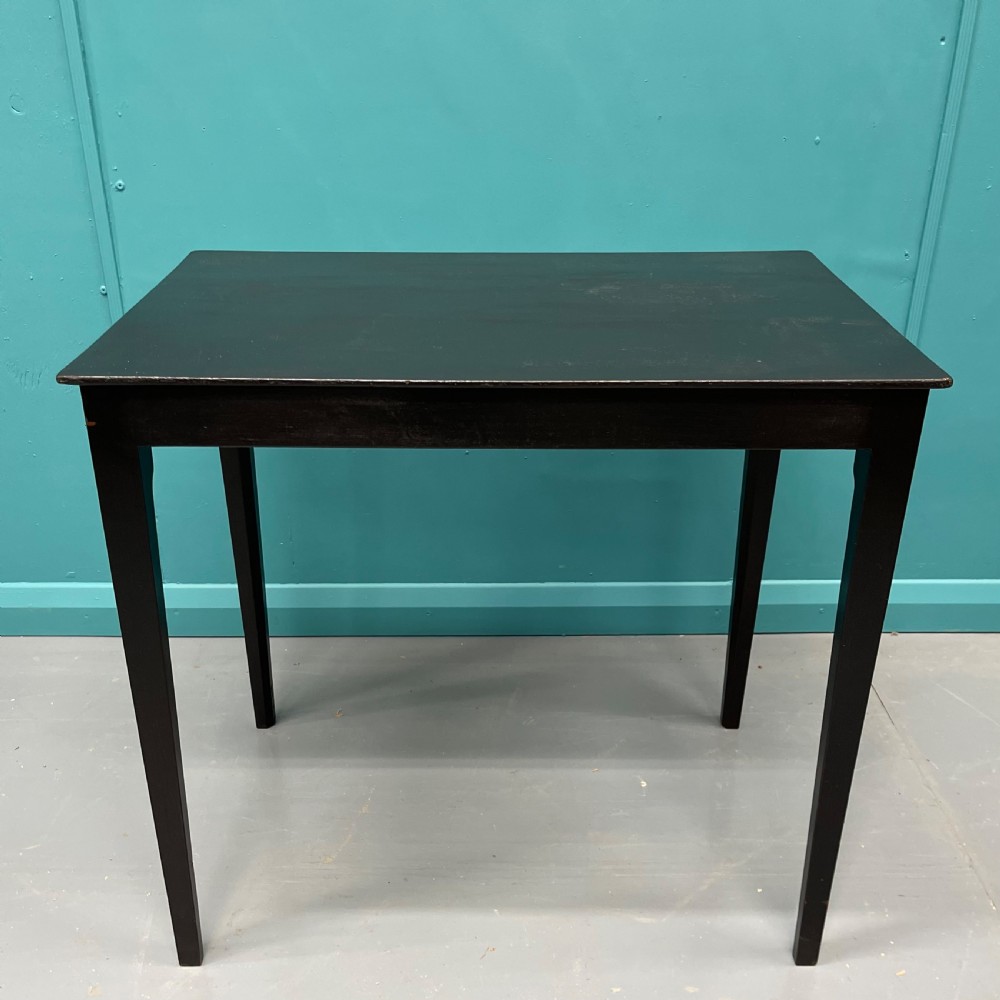 Ebonised Georgian taper leg side table