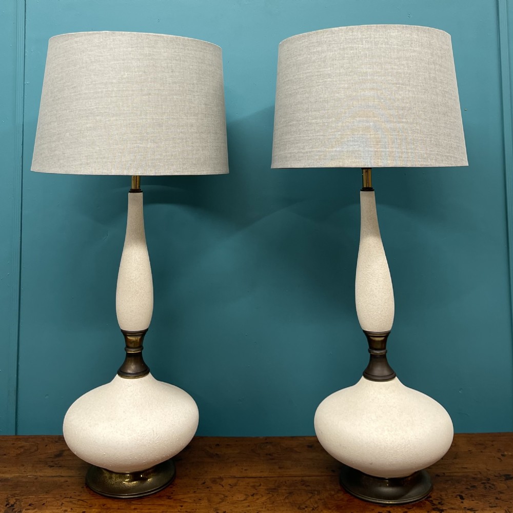 Grand scale pair of Art Deco lamps View III