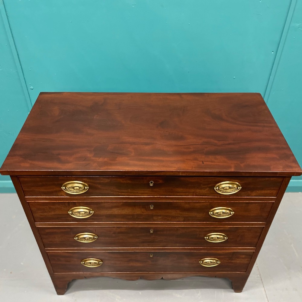 Regency mahogany chest of drawers  View III