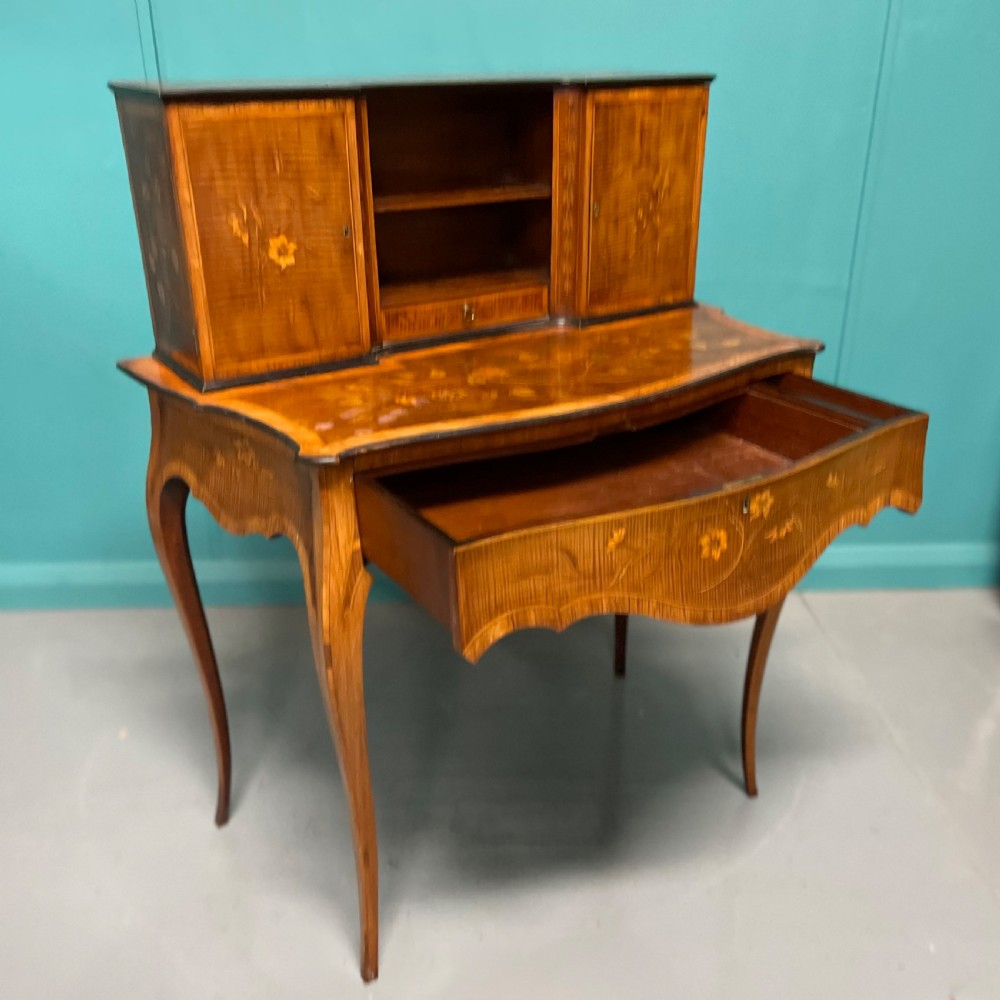 Satinwood marquetry bonheur du jour Writing desk View III