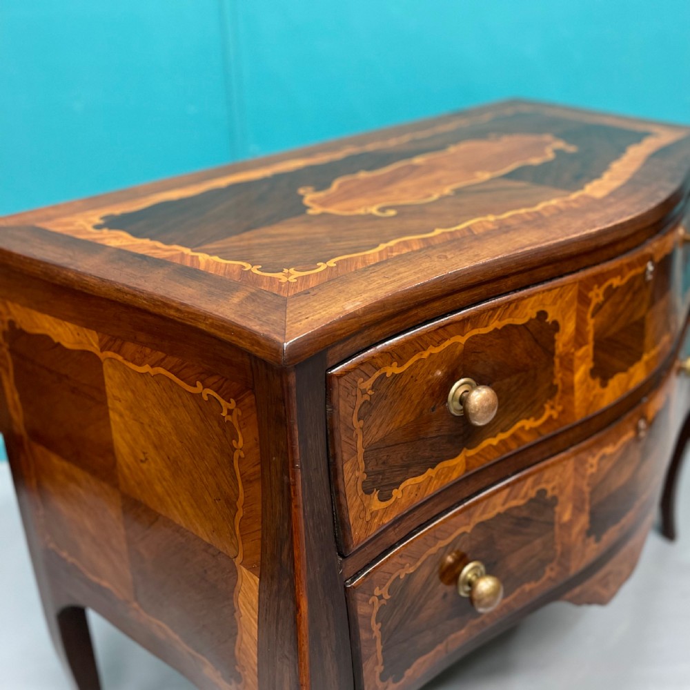 Italian marquetry commode chest of drawers  View VII