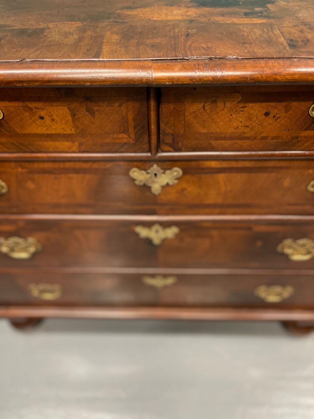 Queen Anne walnut chest of drawers  View V
