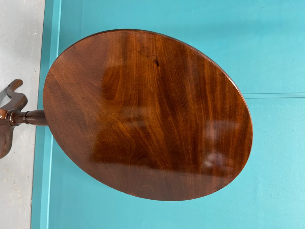 Georgian mahogany round tilt top pedestal table View V