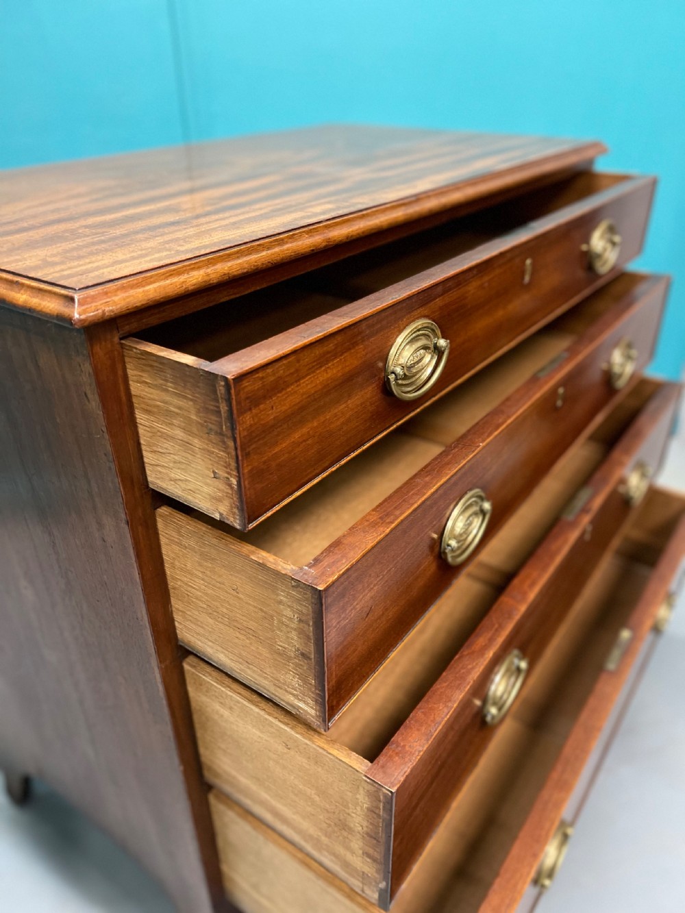 Small Regency mahogany chest of drawers  View III