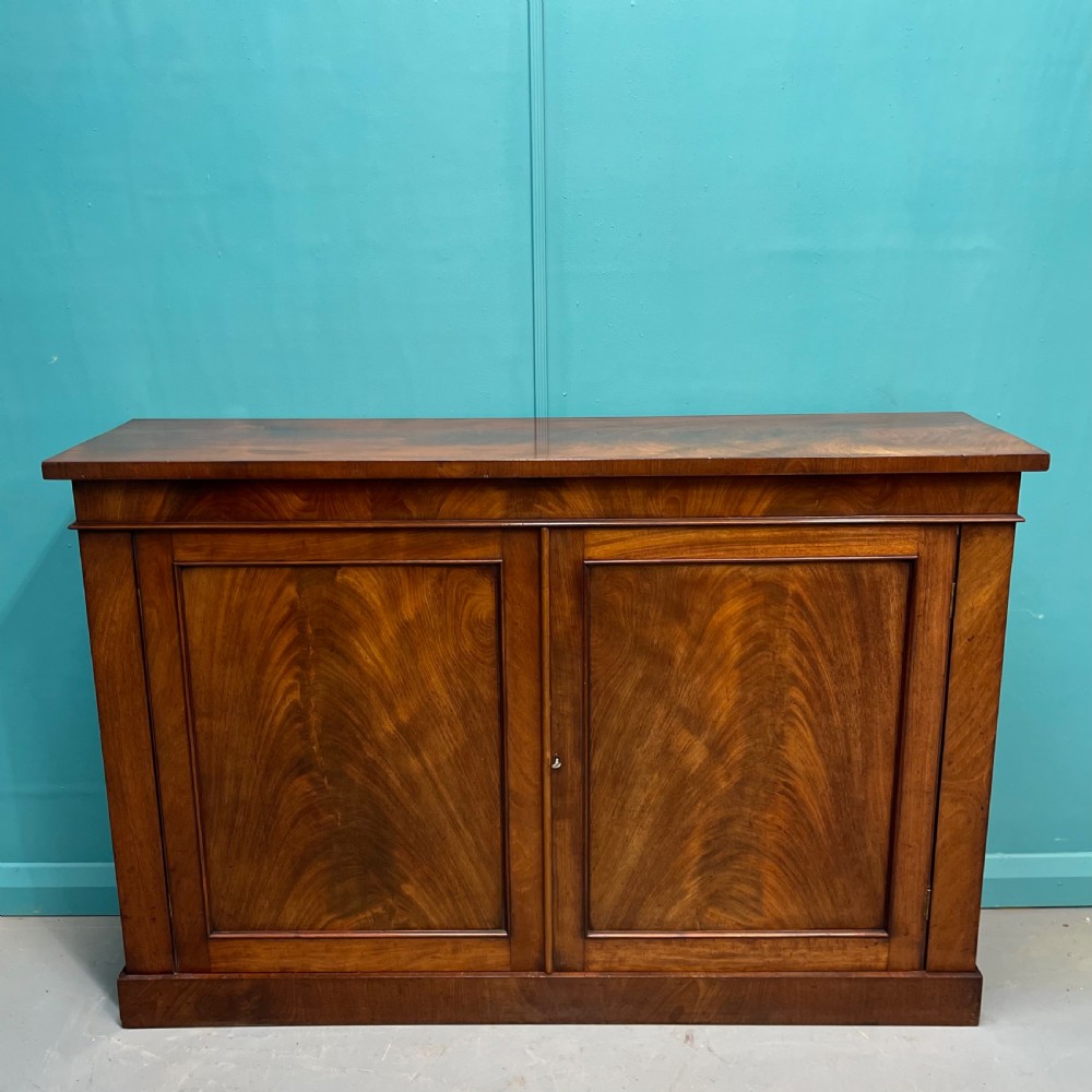 William IV mahogany two door cabinet  View VI