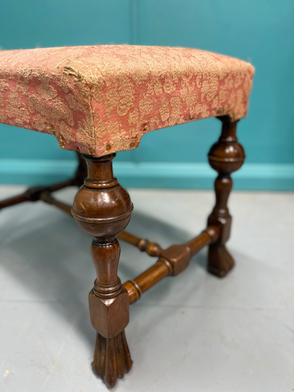 Queen Anne style walnut piano stool View IV